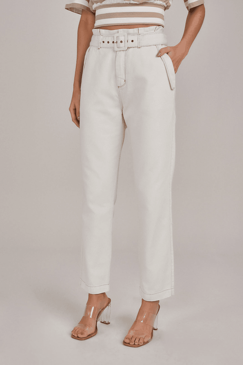 CALÇA SARJA NEW STRAIGHT COM CINTO COLLOR