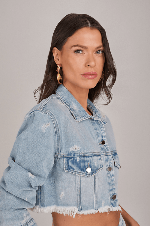 JAQUETA JEANS CROPPED BARRA À FIO
