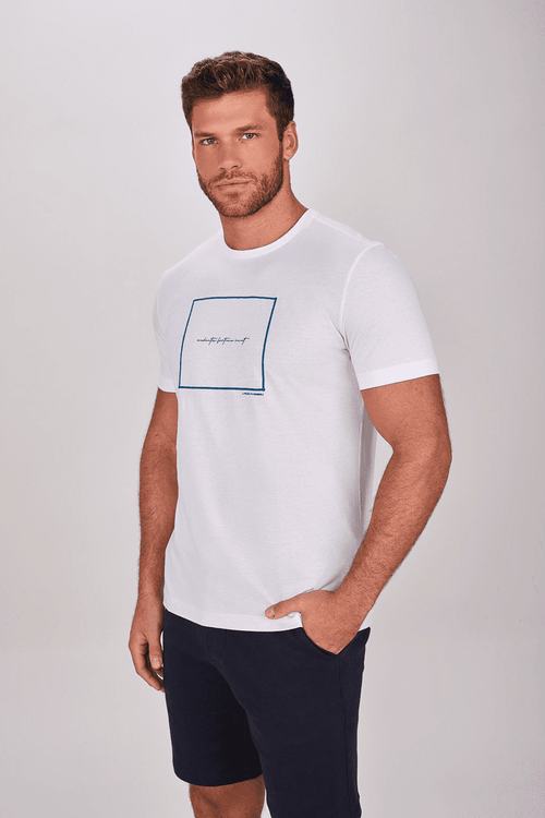 CAMISETA MANGA CURTA QUADRO LETREIRO