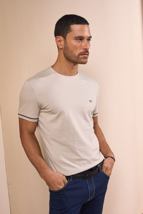 CAMISETA SLIM CONTRASTE