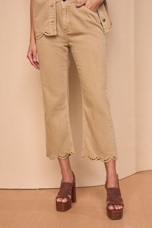 CALÇA NEW STRAIGHT BORDADA