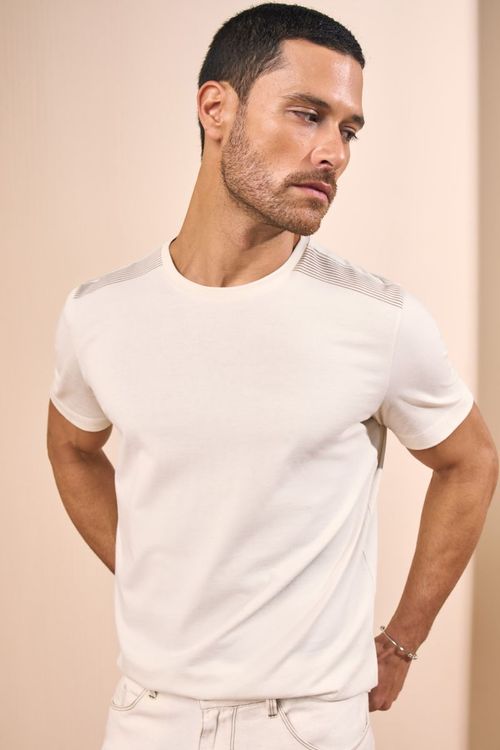 CAMISETA LISTRAS OMBRO